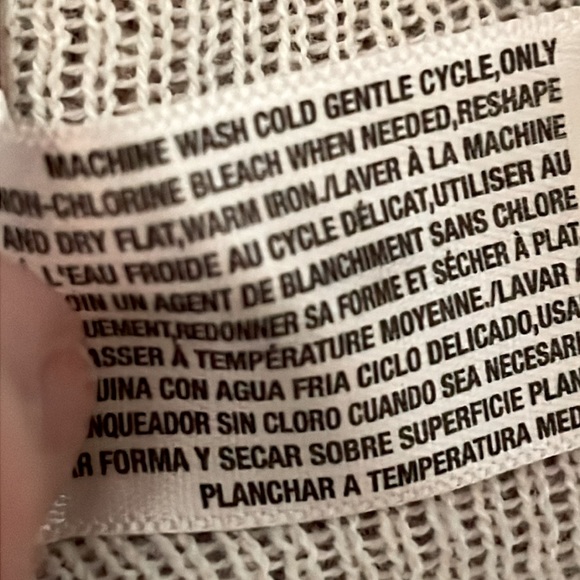 Women’s Polka Dot Sweater - Picture 5 of 5